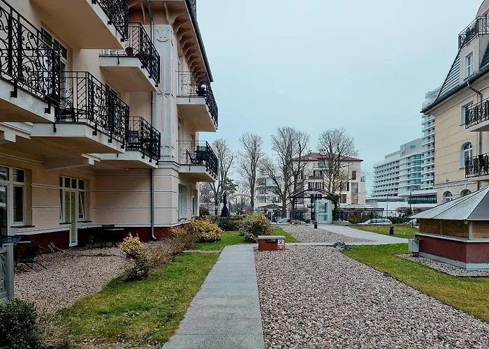 Visit Baltic - Trzy Korony Lägenhet *